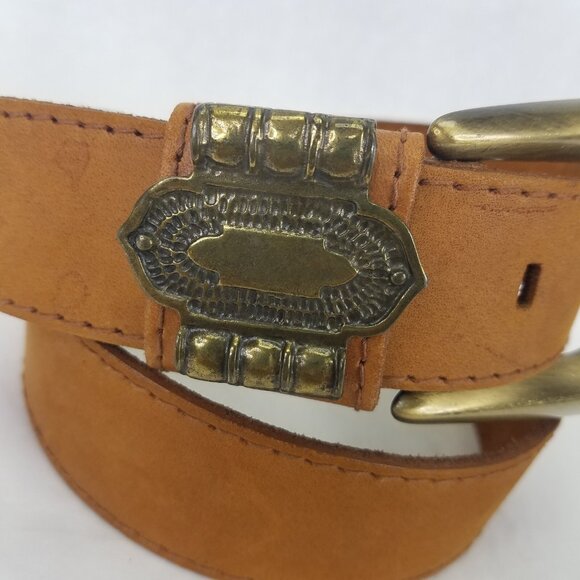 Leather Belt Women M Brown Top Grain Western Brass Buckle Medallion 29"-32" VTG - Picture 2 of 12
